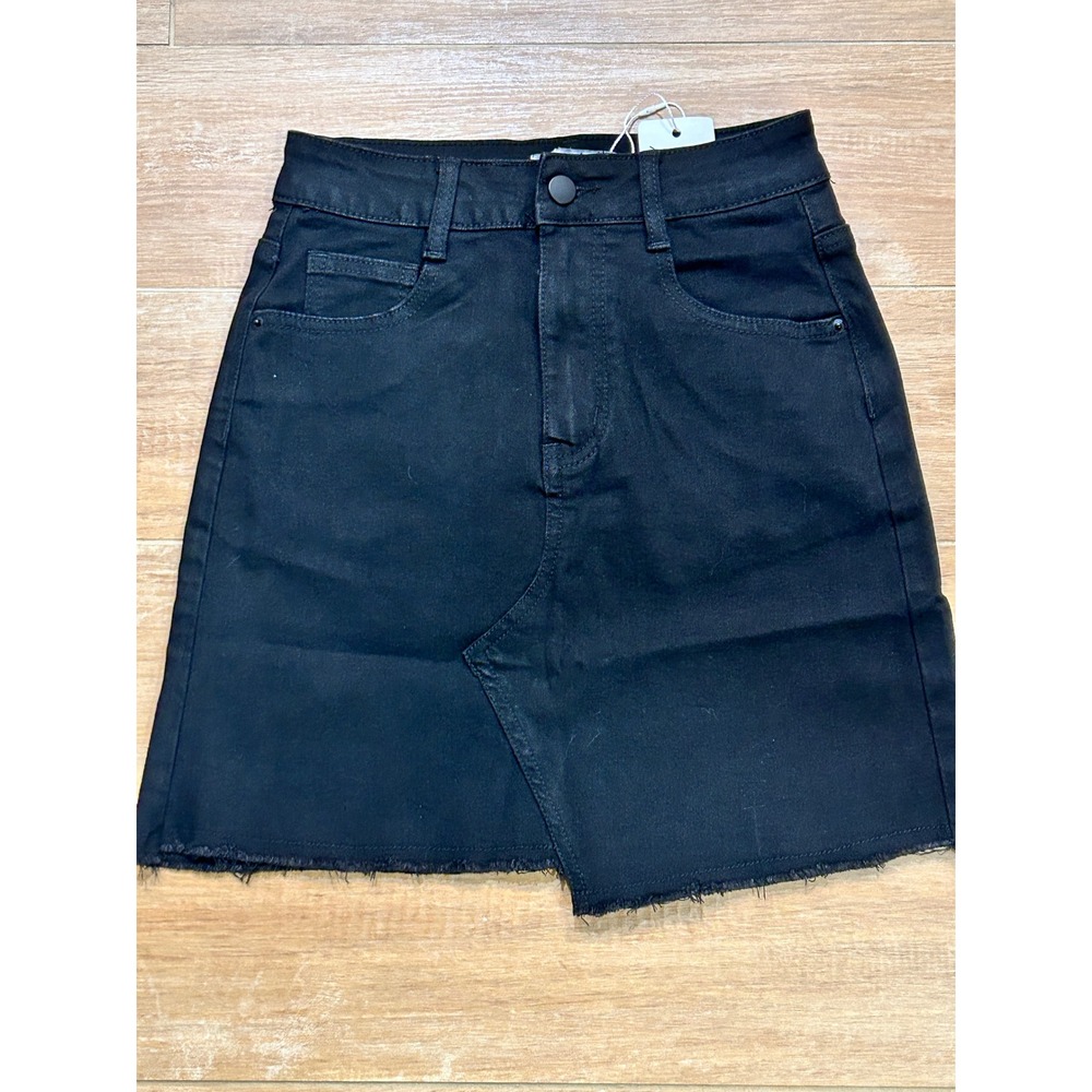 Ettelo XS Black Denim Mini Skirt Asymmetrical Frayed Hem Grunge Casual‎